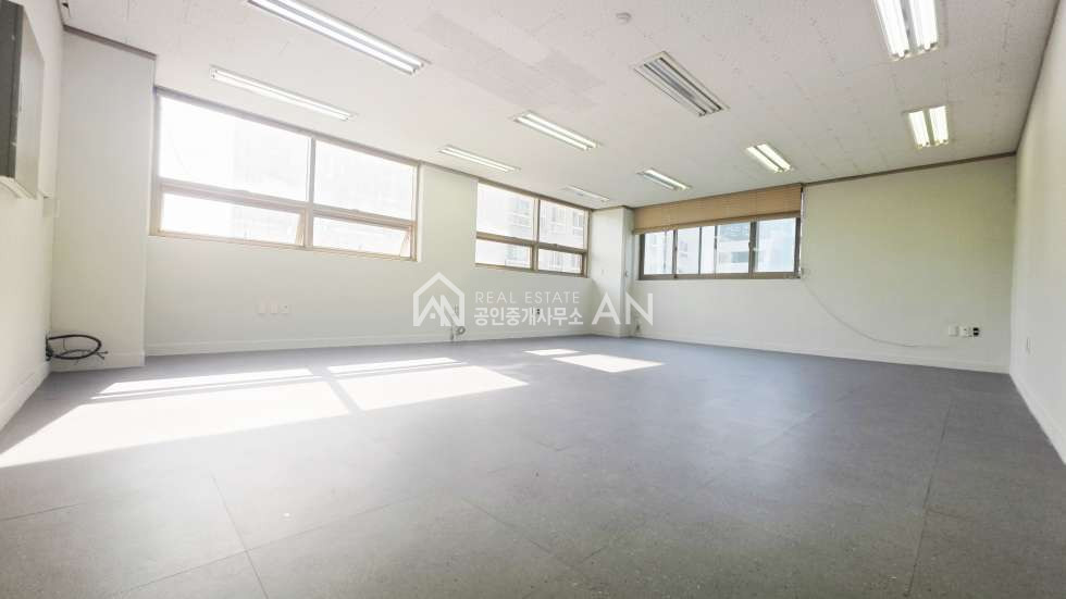 충남 천안서북구 두정동 1동 테라스 애견호텔, 애견유치원,사무실,스튜디오,댄스 월세 매물번호 10015 사진 1