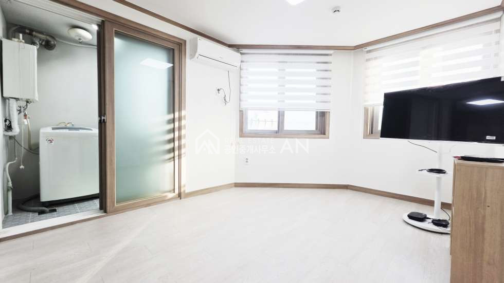 충남 천안서북구 성정동 ꔫ 깔끔한 분리형 1.5룸 ꔫ 월세 매물번호 10051 사진 1