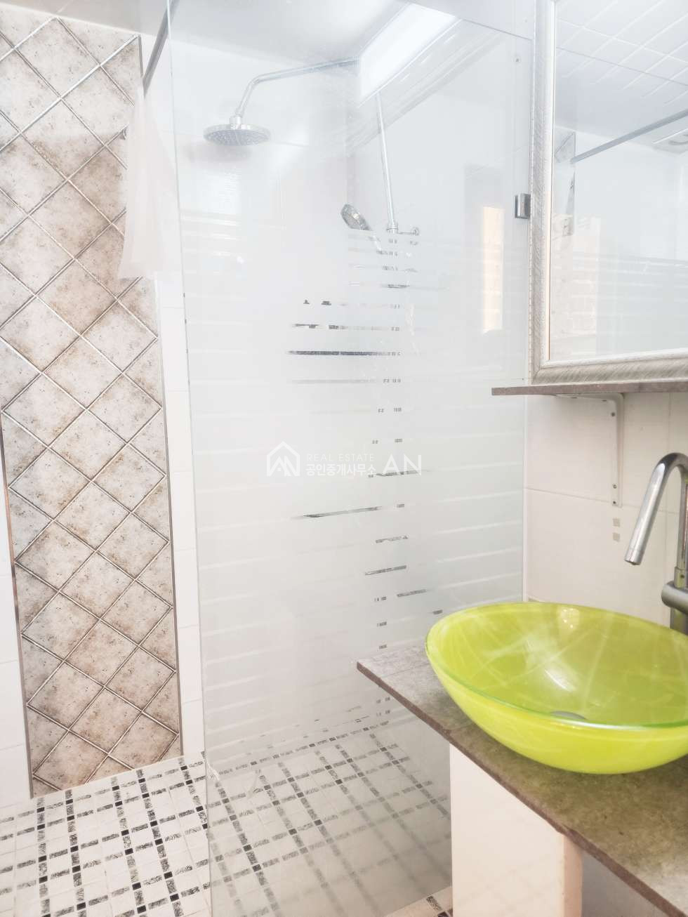 충남 천안서북구 성정동 1동 인테리어 완비 마사지 뷰티 상가 월세 매물번호 10155 사진 5