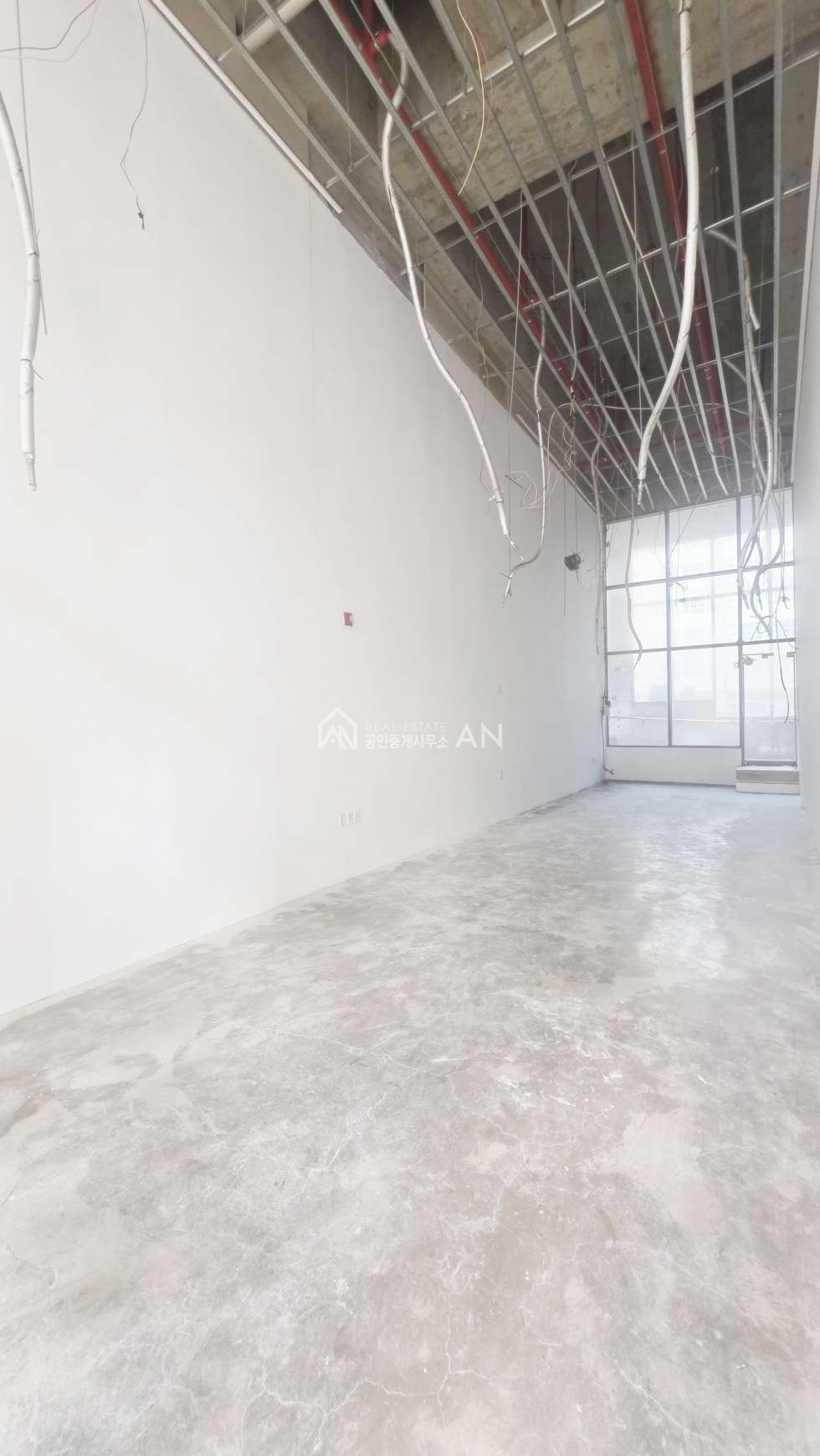 충남 천안서북구 두정동 o 프라지움 9 차 1층 상가 o 월세 매물번호 10173 사진 2
