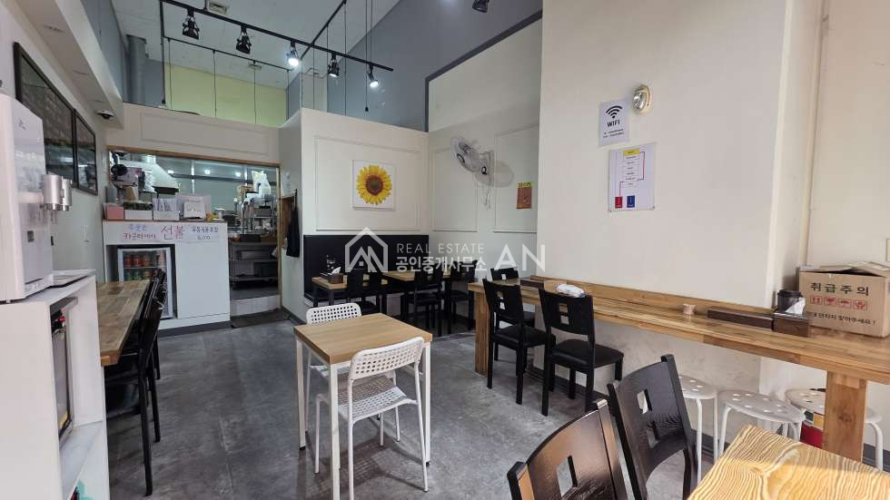 충남 천안서북구 두정동 o 지하철역부근 아크로텔 단지내 상가 o 요식 월세 매물번호 10266 사진 2