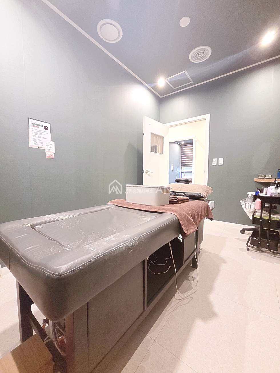 충남 천안서북구 불당동 신불당 냉난방, 환풍기 설치되어있는 상가 월세 매물번호 10277 사진 7