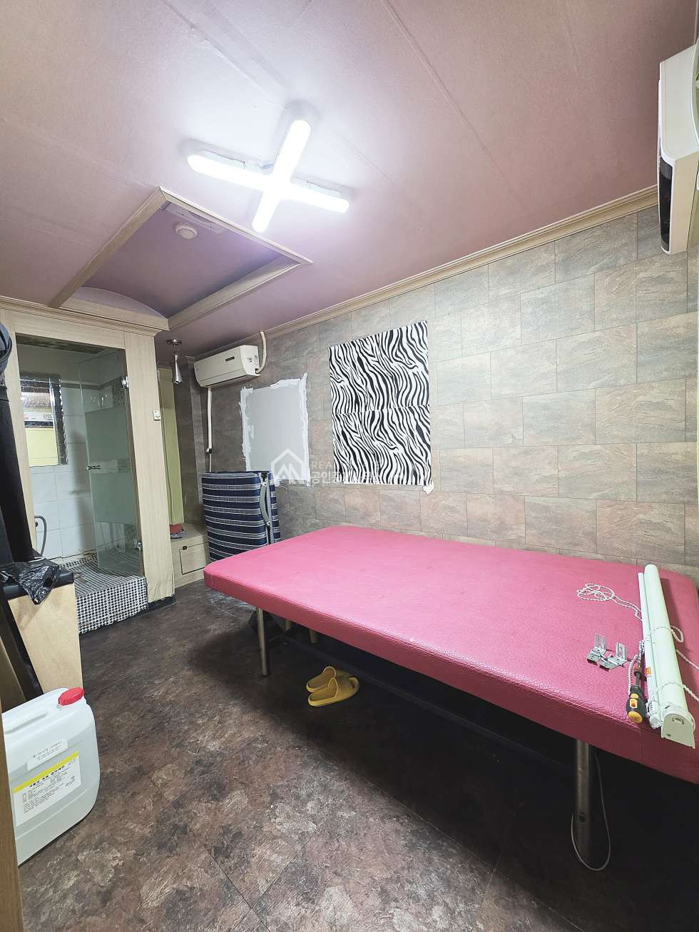 충남 천안서북구 성정동 1465 (세림프라자) 1동 ✿롯데마트 부근 마사지샵✿ 월세 매물번호 10044 사진 12