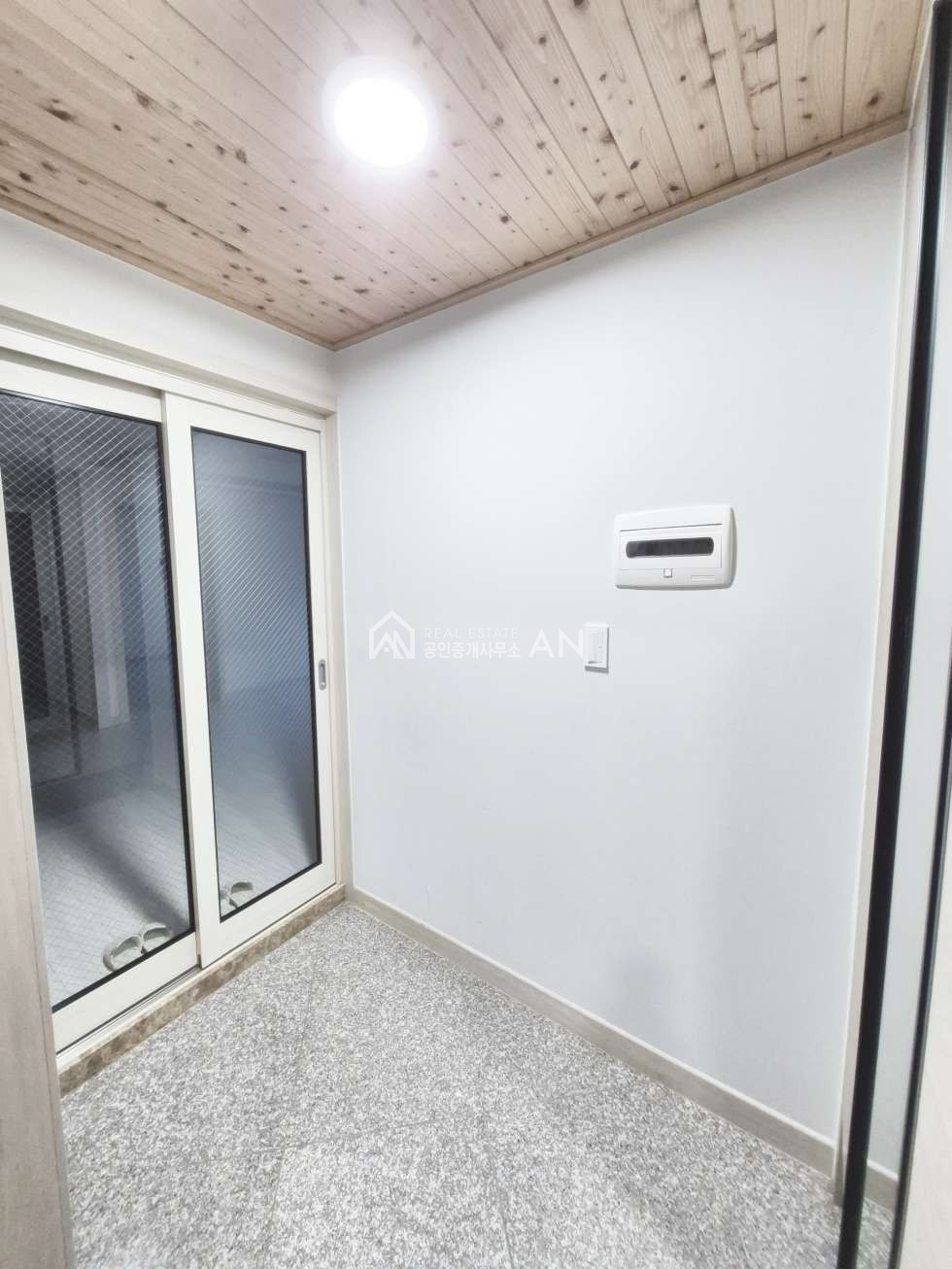 충남 천안서북구 성환읍 매주리 323-15 o 성환역부근 투룸 빌라 준신축 o 매매 매물번호 10413 사진 14