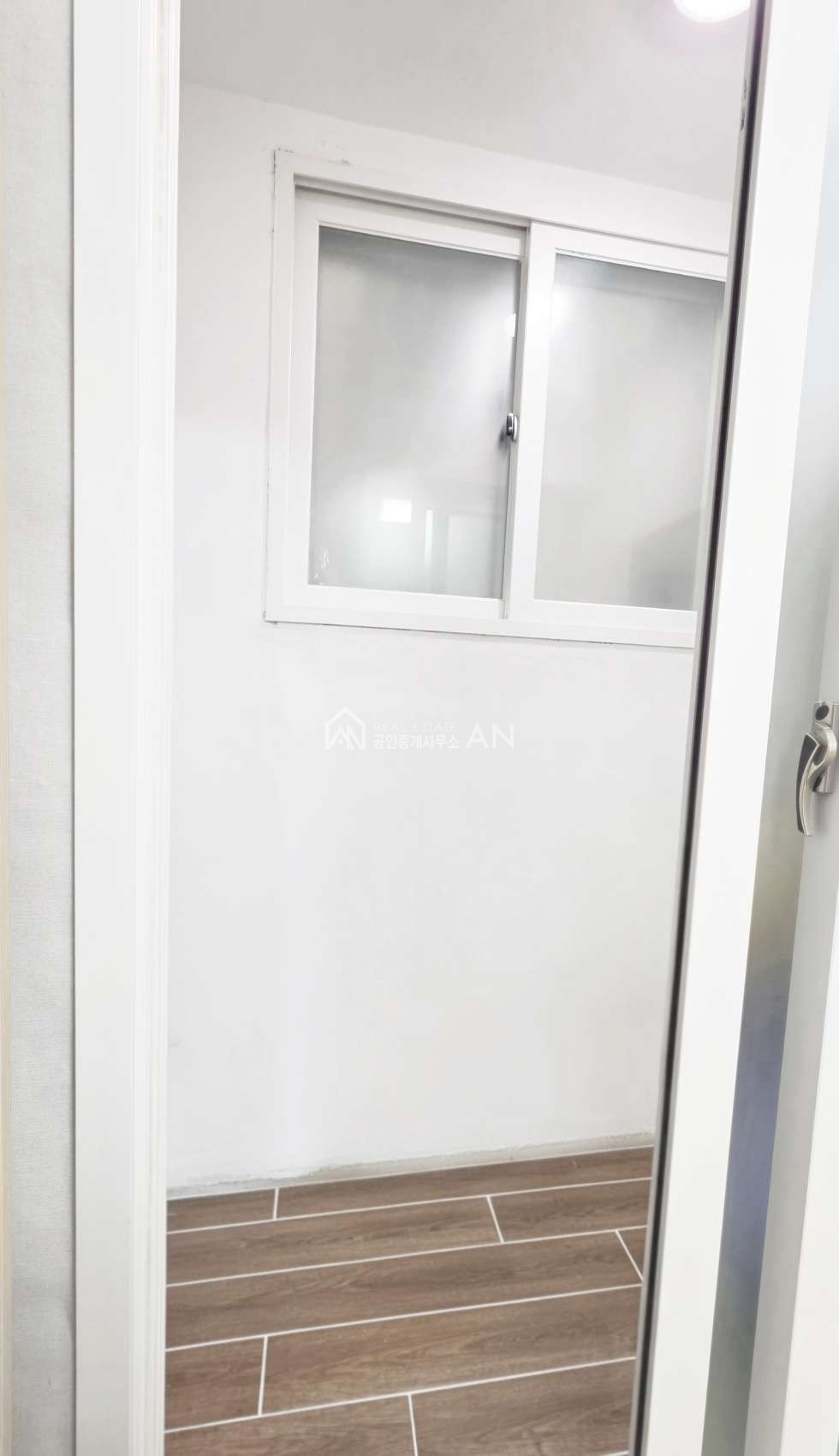 충남 천안서북구 두정동 1481 o 두정역 부근 쓰리룸 o 협의입주 매매 매물번호 10423 사진 9